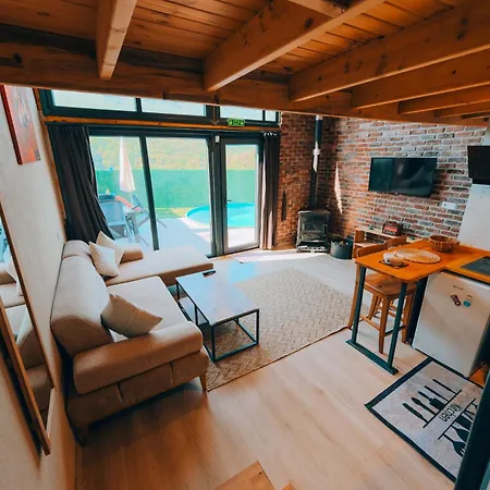 Sapancaacarkonaklama * Sapanca